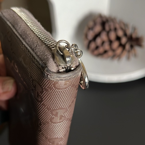 AUTHENTIC GUCCI BRONZE GG IMPRIME Leather Zip Wallet - Picture 7 of 10